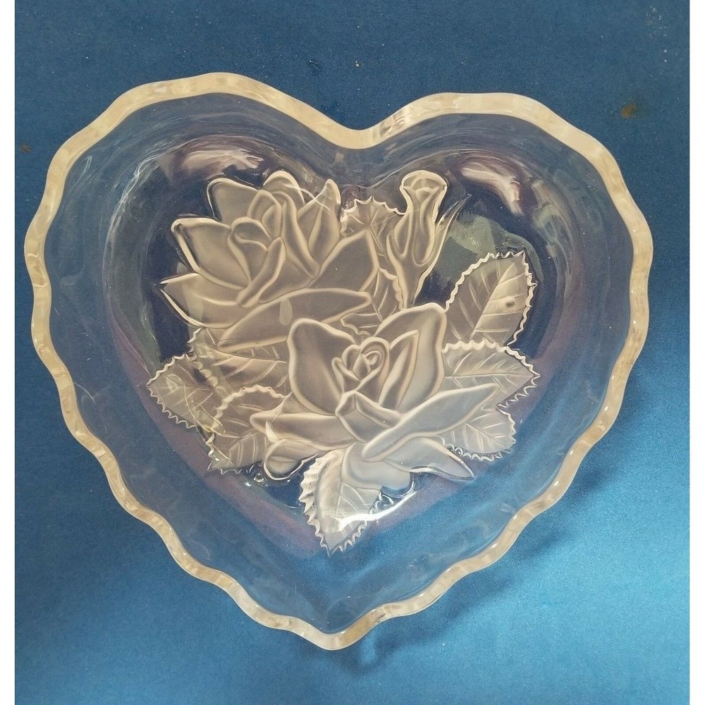 Glass Crystal etched frosted rose heart bowl